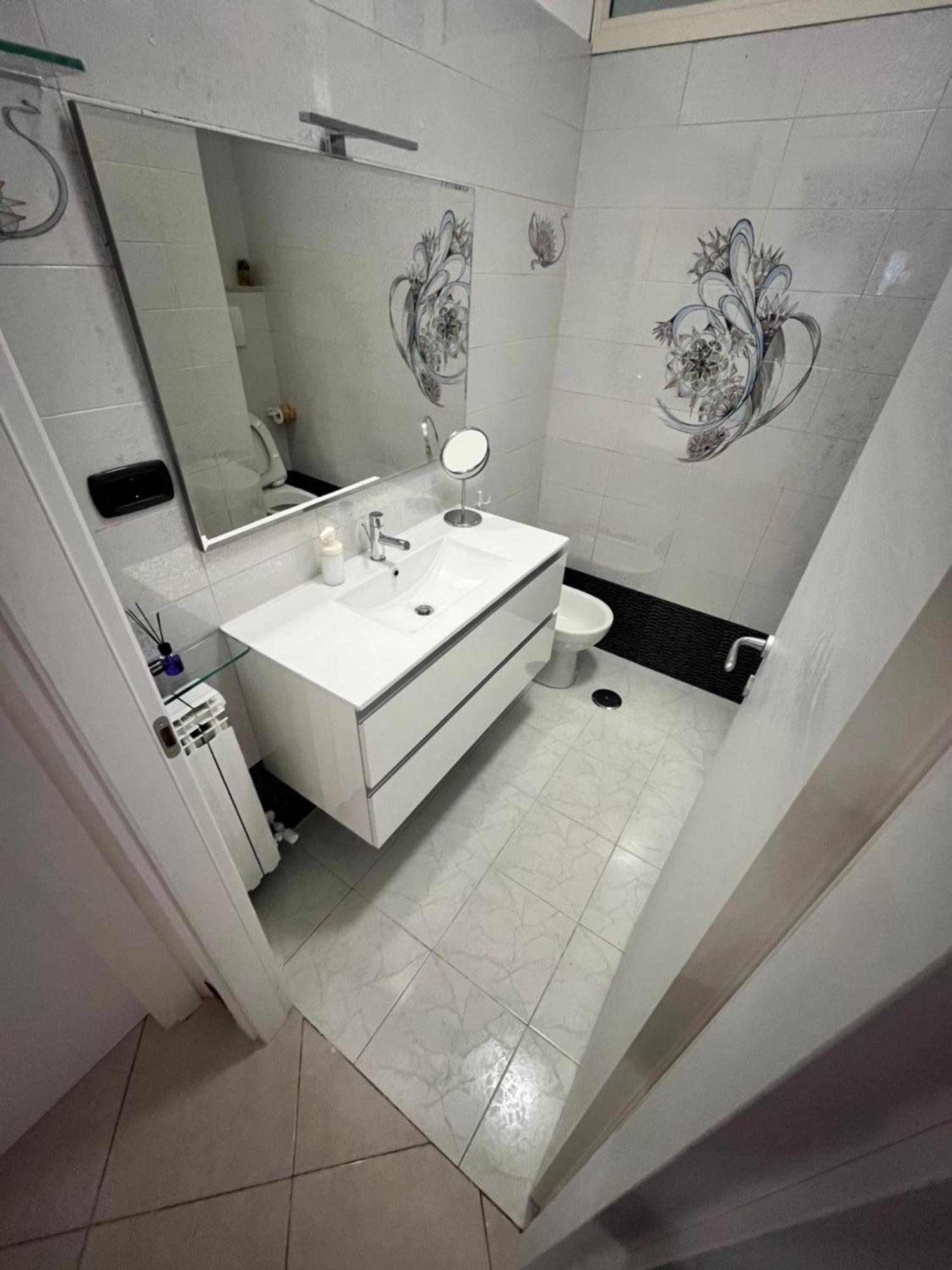 Vacanze Romane Apartment In โรม ภายนอก รูปภาพ